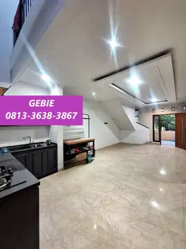 Dijual Rumah Suasana Nyaman di Emerald Townhouse Bintaro FM-15886