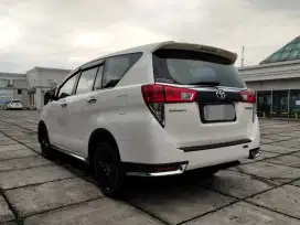 TOYOTA INNOVA VENTURER 2.4 AT Diesel 2018 Pribadi