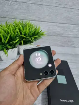 SAMSUNG GALAXY Z FLIP 5
