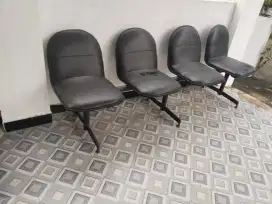 Kursi Tunggu Tamu