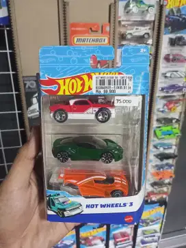 Hotwheels 3 Cars
