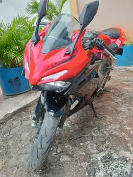 Dijual Honda CBR 150 R Tahun 2021