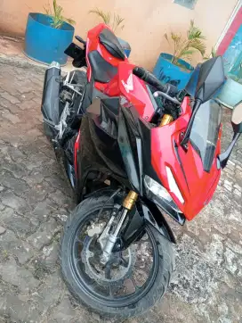 Dijual Honda CBR 150 R Tahun 2021