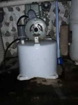 Pompa air bekas pakai