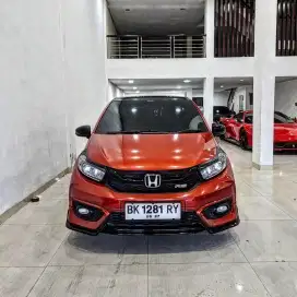 (TDP 15JT) BRIO RS URBANITE Automatic 2022 / 2023 oranye honda