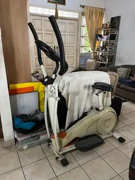 Cross trainer sportop E850P