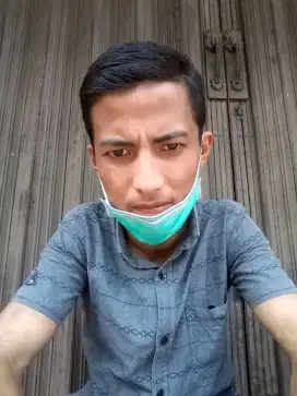 Saya sedang mencari pekerjaan dan saya siap bekrja secara team