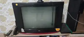 Televisi 29inch merek LG