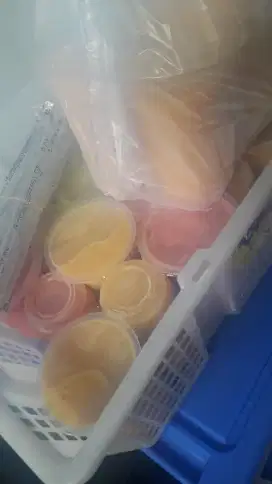Dibutuhkan cewe 18s/d27th penjaga kedai es teh&minuman seduh