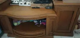 Rak TV ukiran kondisi seken