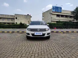 TDP 6,JT Volkswagen Tiguan 1.4 Bensin-AT Putih 2013