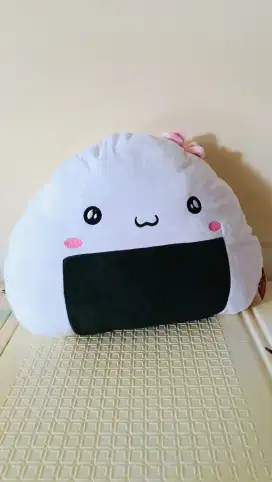 boneka baru bantal dan boneka bakmi..,