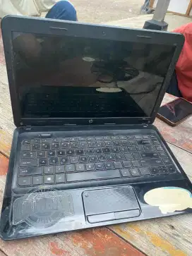 DIJUAL Laptop HP L1000 RAM 2 GB (600.000 Nego)