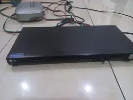 DIJUAL DVD/VCD PLAYER MERK LG