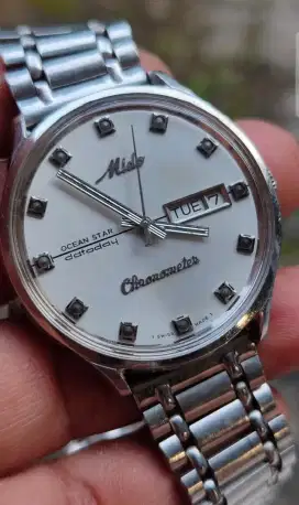 Mido Commander Swiss Made