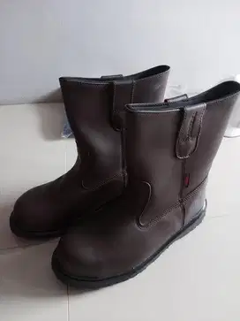 Sepatu safety black rhino uk 43