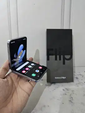 Dijual Samsung ZFlip 4 8/512 GB