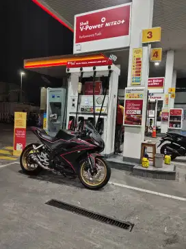 Jual motor Yamaha R15 V3