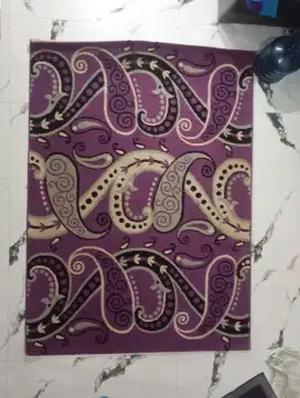 Karpet Paris tebal