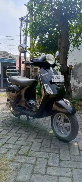 Jual santai Vespa lx 125