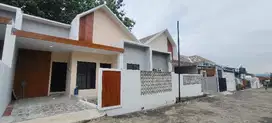 Rumah modern Sampangan Dewi Sartika barat