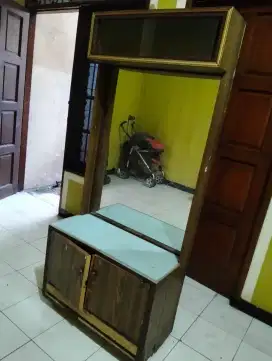 Meja Rias Bahan Triplek