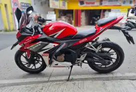 HONDA CBR 150 2017