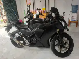 CBR 150 2015 STNK BPKB faktur lengkap