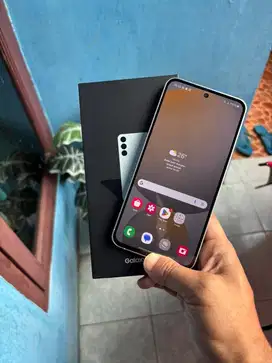 Samsung S24 FE 8/256gb sein