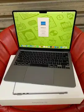MacBook Air 13 2022 M2 8gb 256gb Ex iBox ID/A Fullset Original