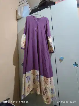 Gamis wanita wrna ungu UK L