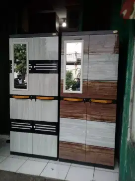 Lemari gantung jumbo