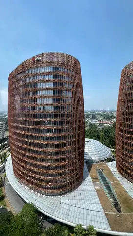 Disewakan kantor di kawasan bisnis Jakarta Selatan luasnya hampir 2000