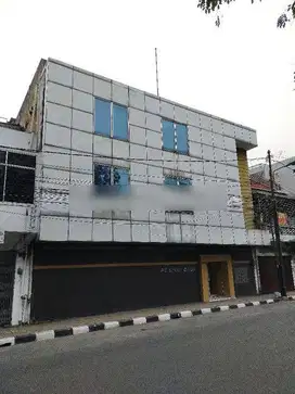 Ruko Gandeng 3 Inti Kota Jalan Brigjend Katamso, Medan Maimun