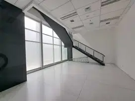 Sewa Kantor 210 m2 di Honey Lady Tower Pluit, Akses Strategis, HrgNego
