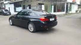 BMW 320i 2014 Bensin