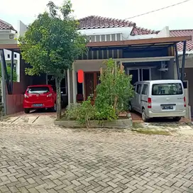 Rumah Mewah Bgs Di Dlm Cluster di Tembalang Carport Bs 2 Mobil
