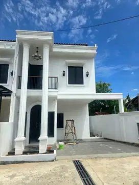 Rumah Mewah Jalan Cluster Lebar 6 Meter Di Durensawit Jakarta Timur