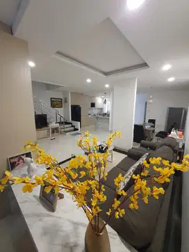 Dijual Rumah Camar Indah Pik full renovasi, semi furnished