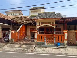 Turun Harga Rumah Siap Huni Area Teluk Grajakan Dekat Araya