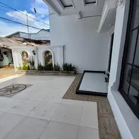 Jual Rumah baru American Klasik di jl Aselih Ciganjur luas 95m2