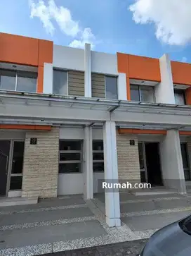 SEWA RUMAH PIK 2 UKURNA 6X12.5 CLUSTER TAMPA HADAP SELATAN 2 LANTAI