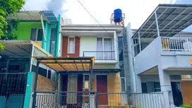 Rumah SHM Siap KPR dekat Mal Ciputra Cibubur Harga Nego J-21129