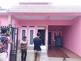 Jual rumah di Beji jl asmawi  Depok luas 86m2
