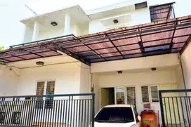 Rumah SHM 2 Lt Luas 10 Mnt ke Mal Ciputra Cibubur Bisa Nego J-22381