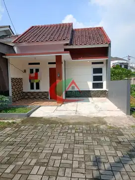 RUMAH 1 LANTAI DI ANDARU RESIDENCE CIMANGGIS DEKAT TOL CIJAGO