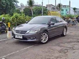 Honda Accord 2.4 vtil at 2014