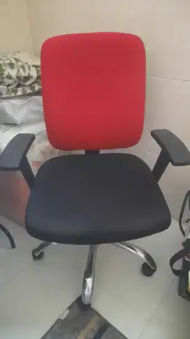 Kursi kerja bahan kanvas