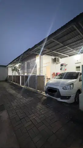 Rumah Dijual Dekat Graha Raya