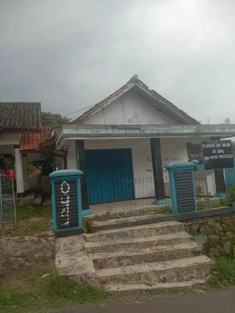 Tukang renovasi dan perbaikan atap bocor